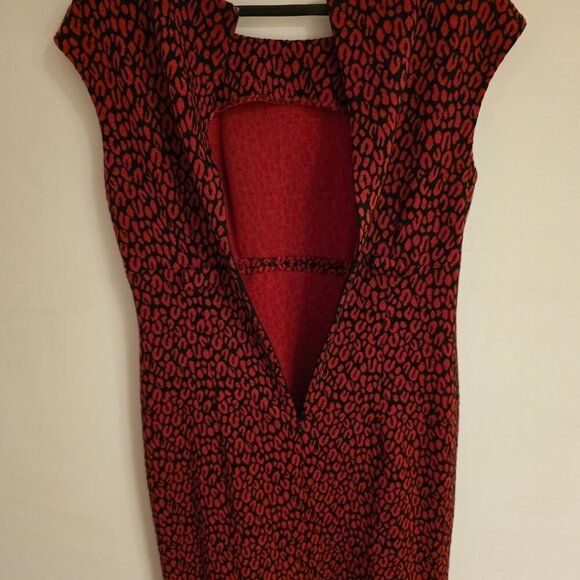 Calvin Klein Women’s Red & Black Animal Print Sheath Dress - Picture 4 of 4
